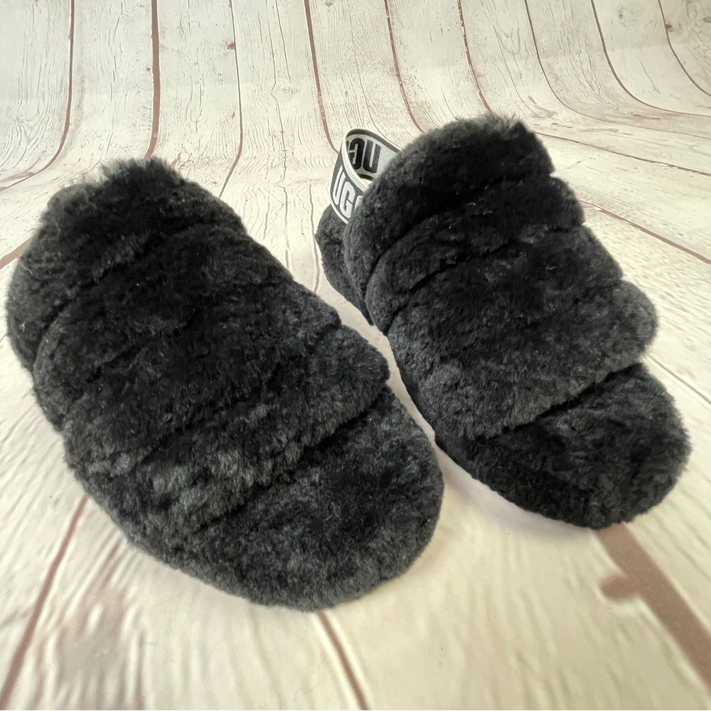 UGG Fluff Yeah black furry soft slippers slides with back straps, size 5 - Picture 8 of 11